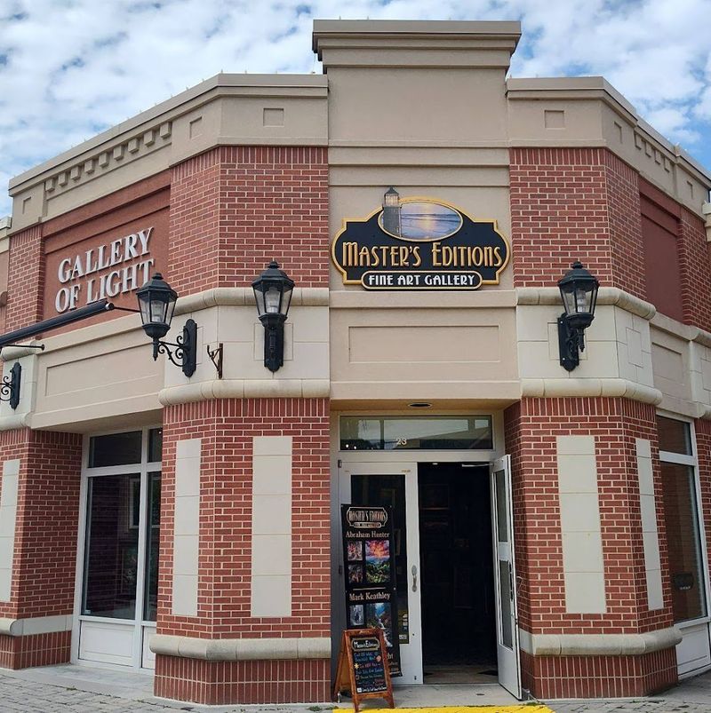 Master's Editions Gallery Of Light, Pigeon Forge