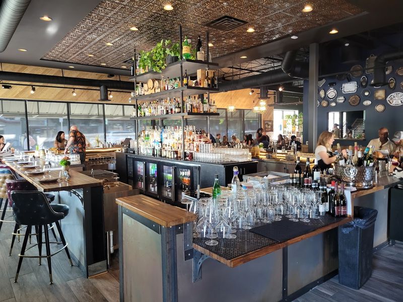 Lunch Dinner And Weekend Brunch Keep It Busy All Week