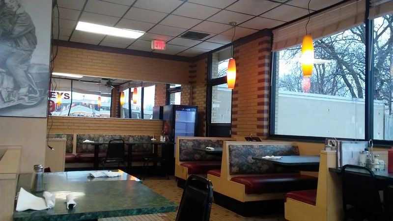 Tom's Coney Cafe