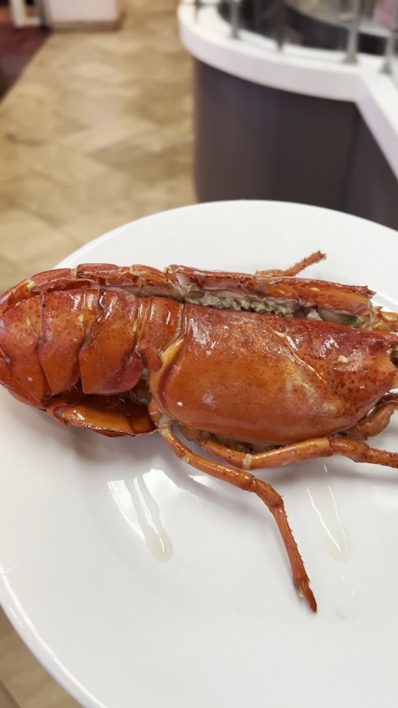 Whole Lobster On The Buffet Line Is A Rare Find