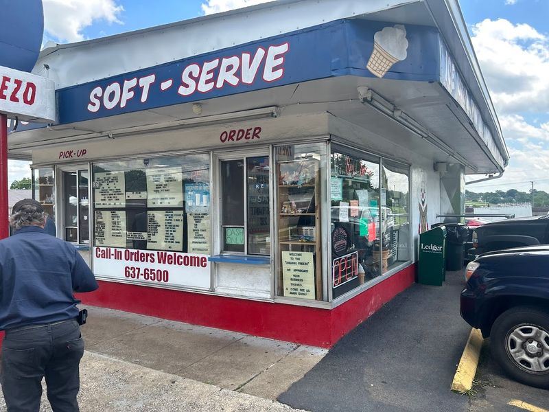 The Walk-Up Window Experience That Takes You Back
