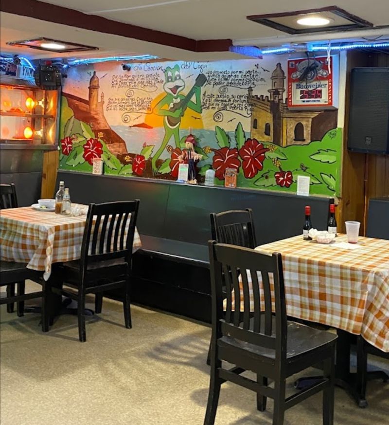 El Mondonguito, Roxbury