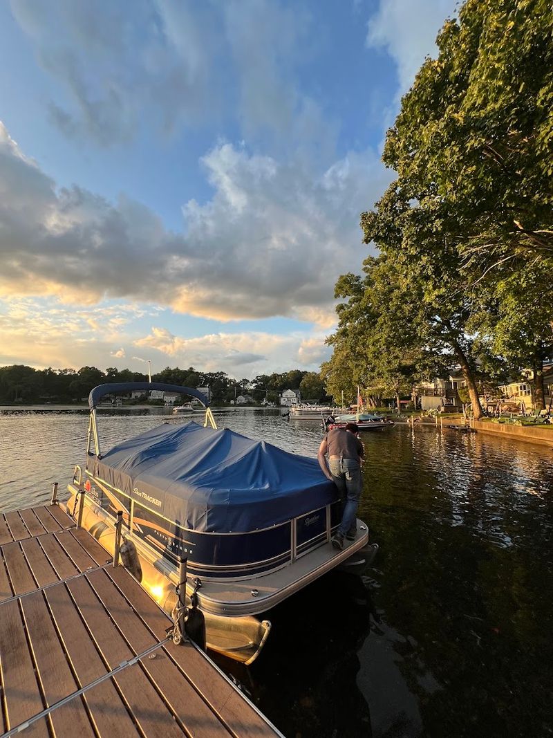 Lake Quinsigamond, Worcester