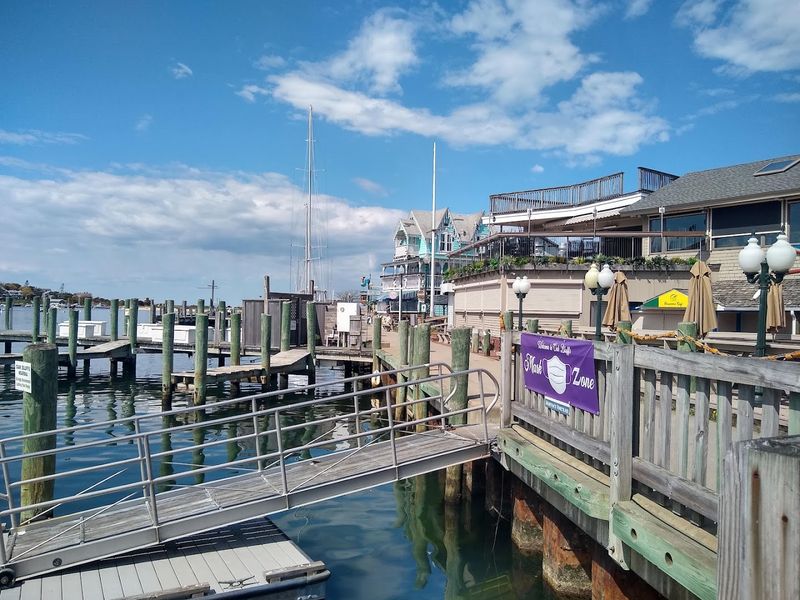 Martha's Vineyard, Oak Bluffs