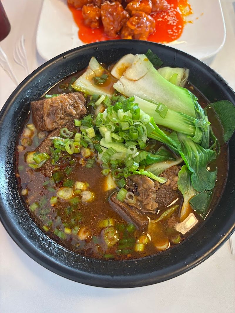 Kungfu Noodle