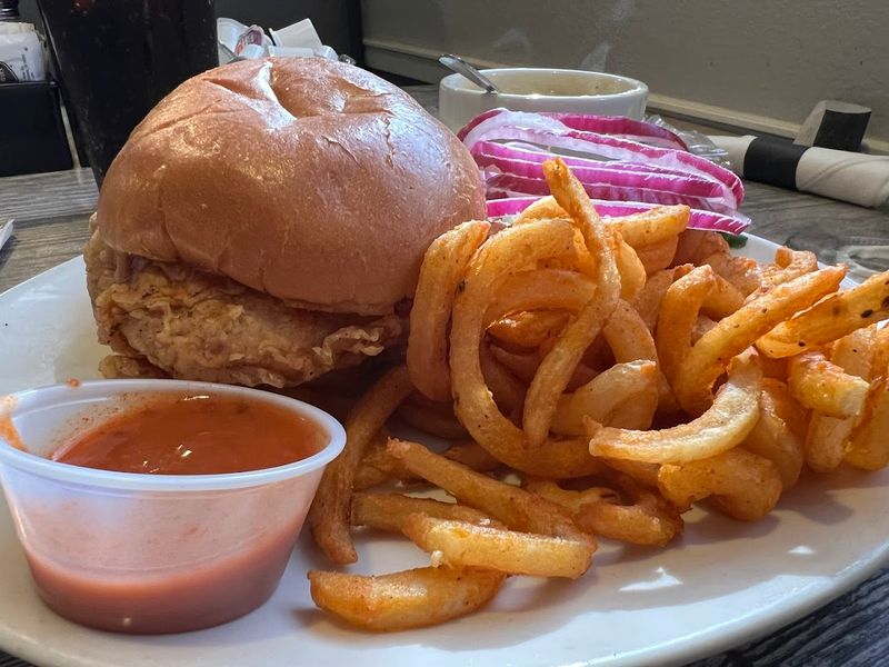 Specials And Seasonal Dishes Worth Planning Around