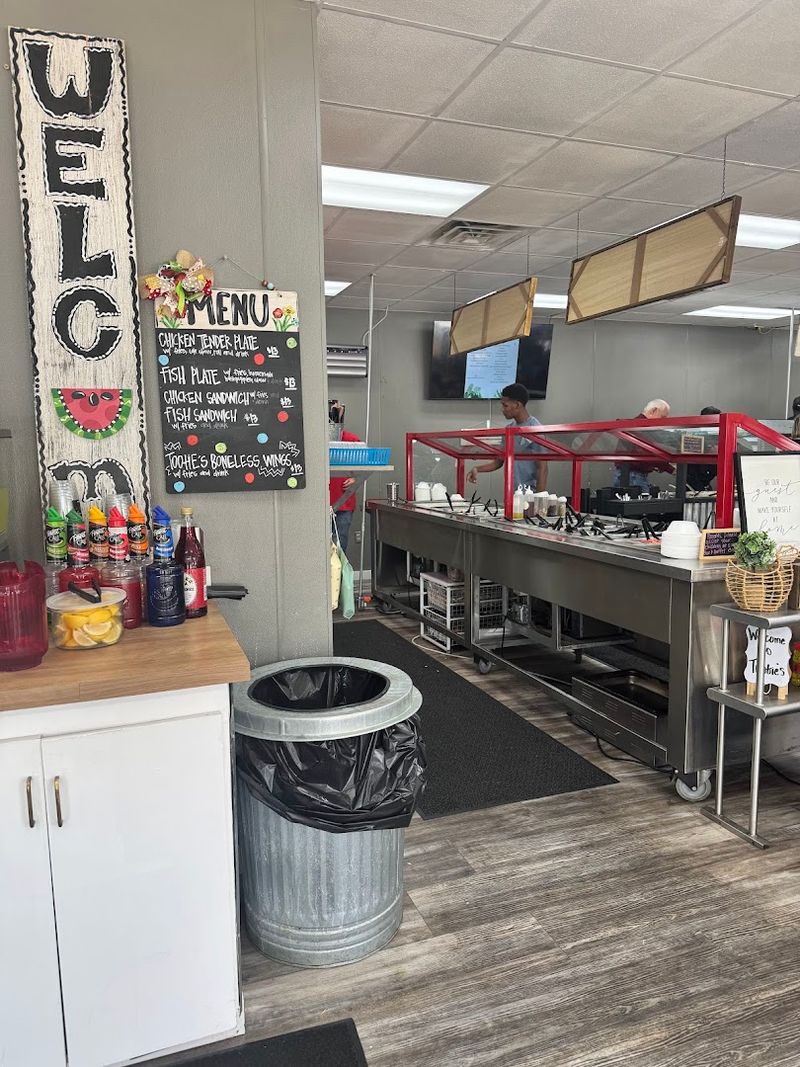 Tootie's Country Buffet