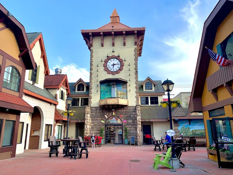 Downtown Now Competes For Attention With Giant Entertainment Complexes