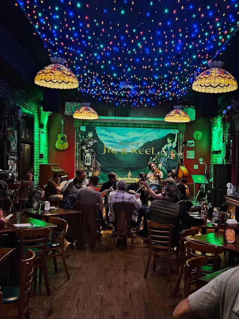 Boyd's Jig And Reel, Knoxville