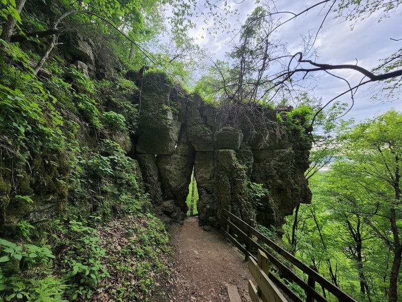 Bluff Trail Packs Big Scenery Into Less Than One Mile