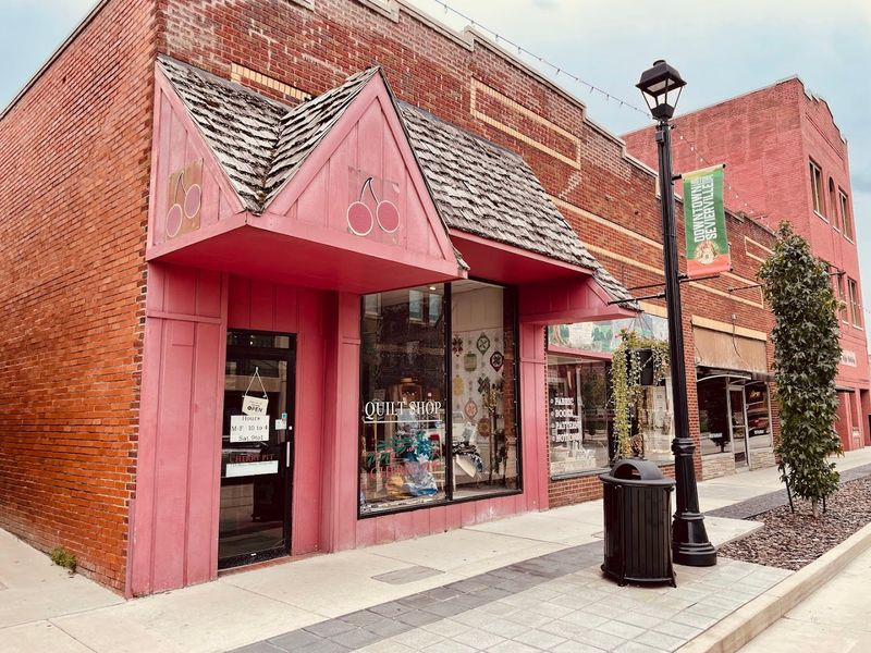Planning Your Visit To This Downtown Sevierville Destination