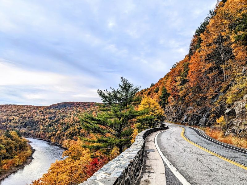 NY-97 Hawks Nest — Upper Delaware Scenic Byway