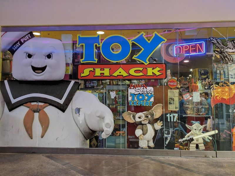 A Fremont Street Stop Filled With Childhood Flashbacks