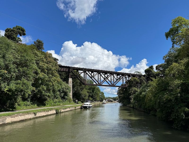 Lockport Locks And Erie Canal Cruises