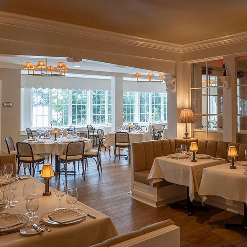 Private Dining Rooms Make It Popular For Celebrations