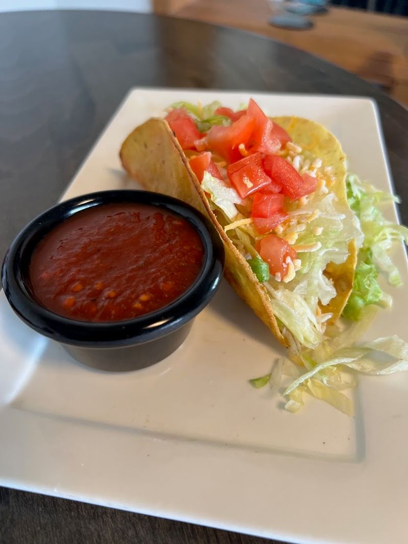 Tips For Hosting A Themed Dinner Around Southwestern Flavors