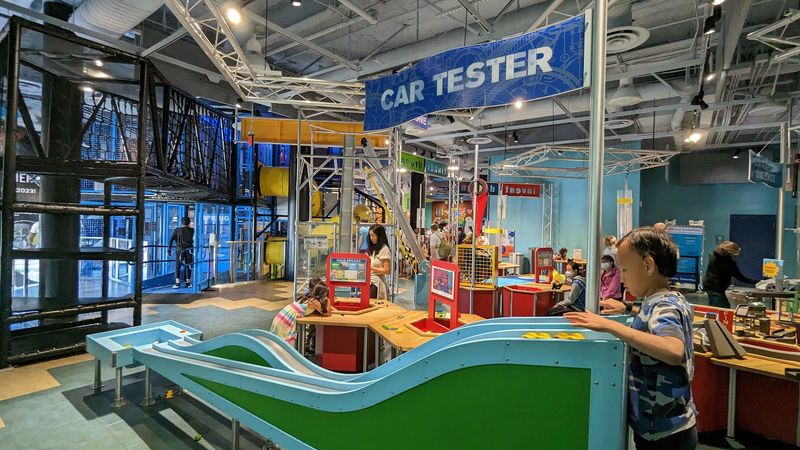 The Discovery Lab Adds A STEM Twist To The Visit
