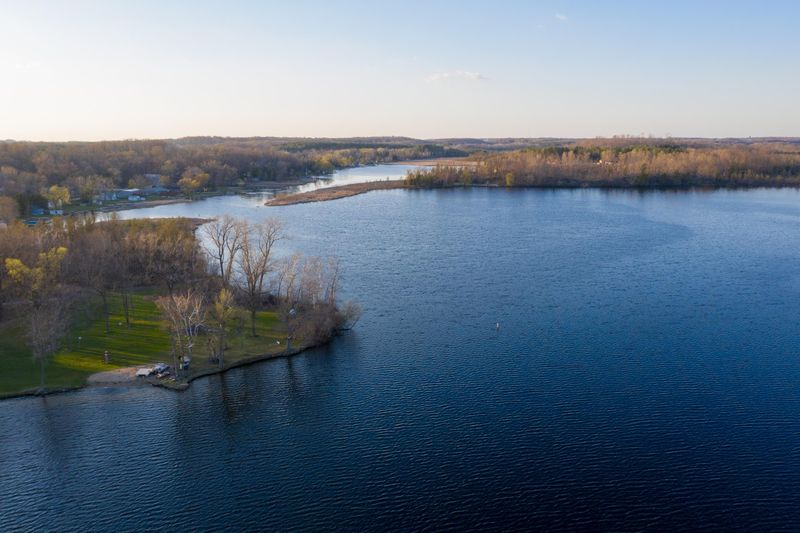 Kettle Moraine State Forest, Northern Unit, Mauthe Lake/Long Lake Area