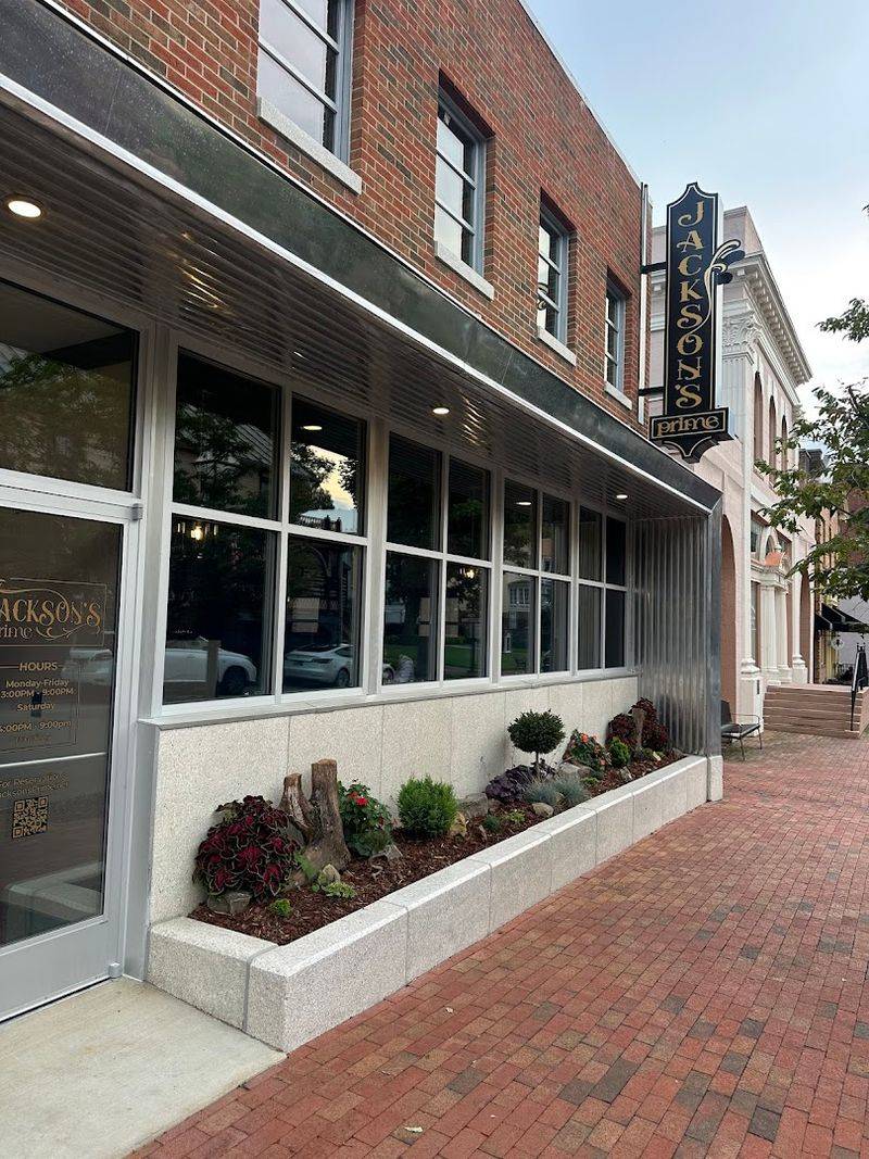 Jonesborough As A Destination Worth Pairing With Dinner