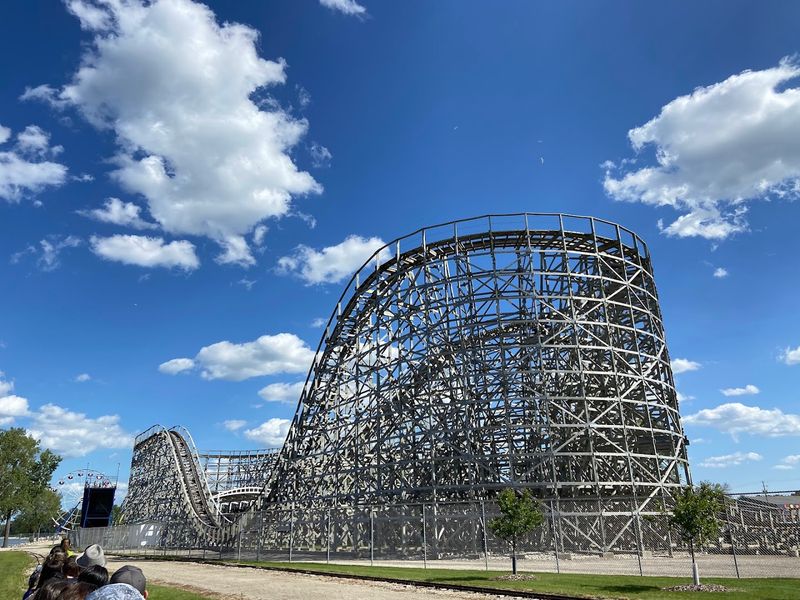 The Famous Zippin Pippin Brings Old-School Roller Coaster Thrills