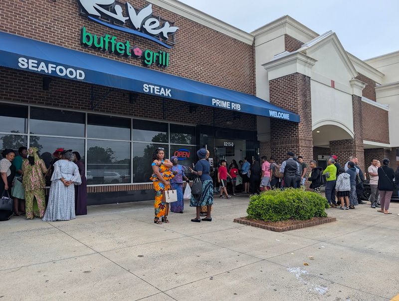 River Buffet & Grill