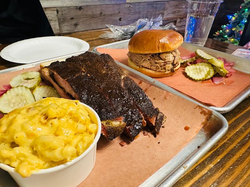 Smokin J's Barbecue
