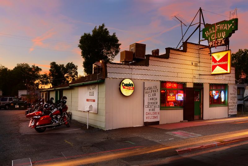 Casale's Halfway Club, Reno