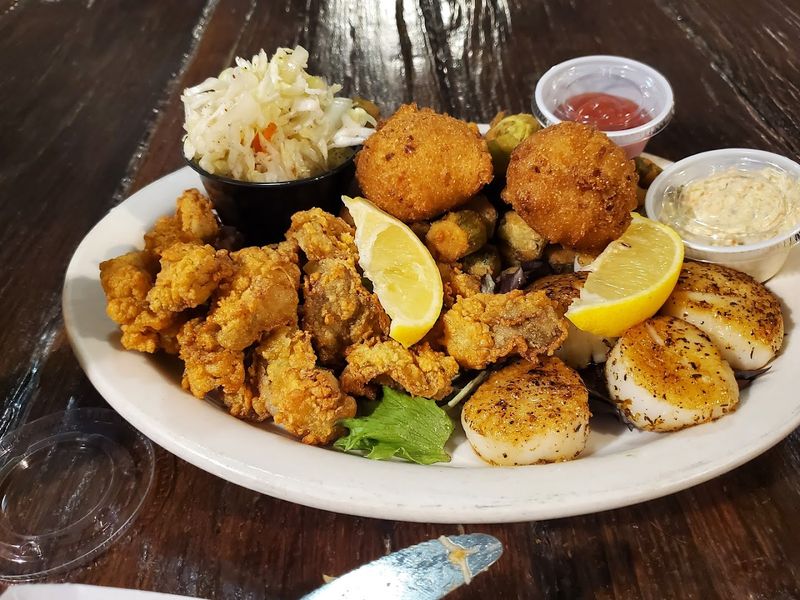 Coastal Cuisine Trends And Dining Experiences