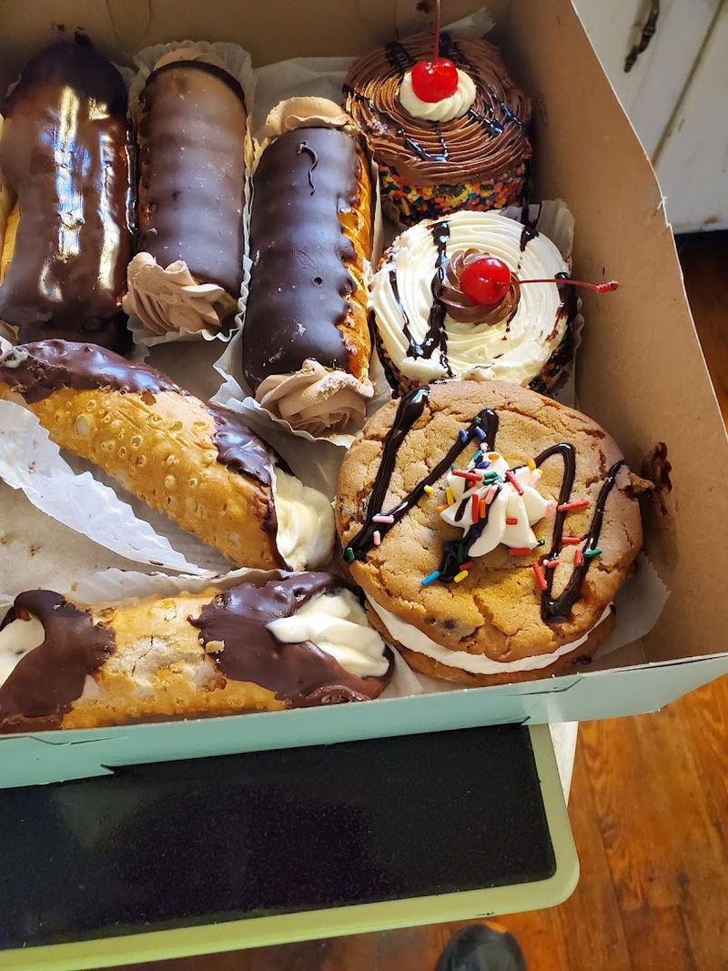 Pairing Pastries With Non-Alcoholic Beverages