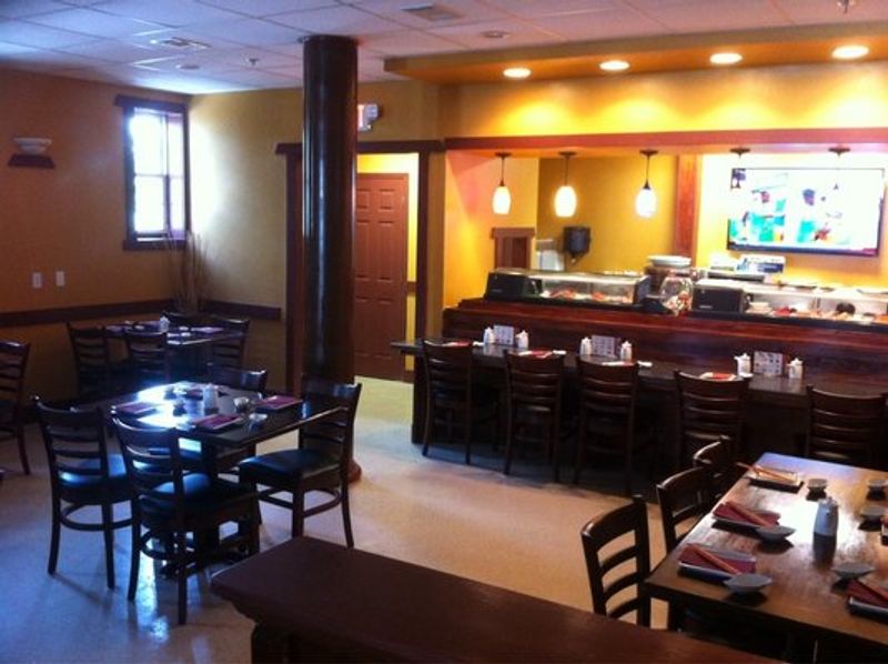 Fuji Sushi House 