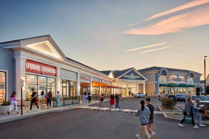 Cape Cod Mall, Hyannis