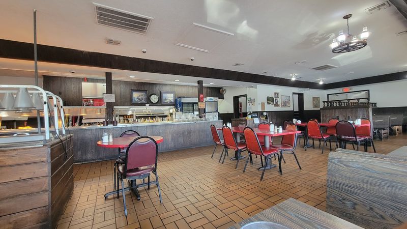 Family-Friendly Atmosphere That Welcomes Everyone