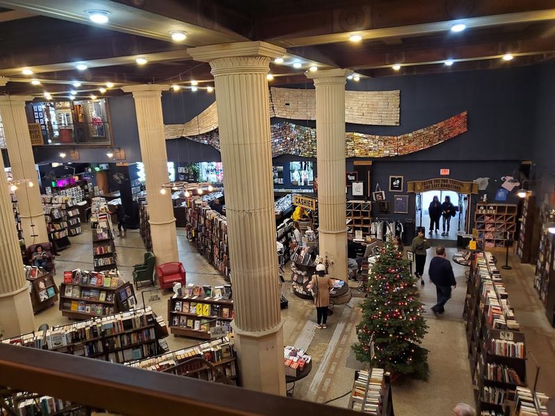 Innovative Store Layout And Design Concepts