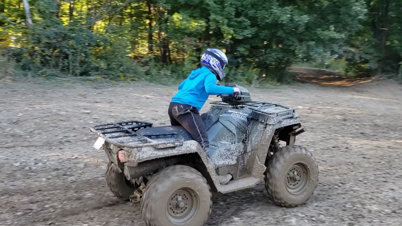 Safety Rules And Gear That Keep Everyone On The Trail