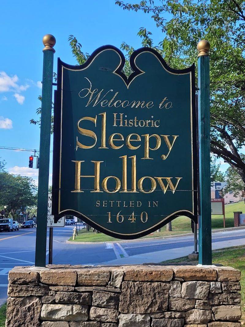 Albany Post Road Route 9 — Sleepy Hollow, Westchester County