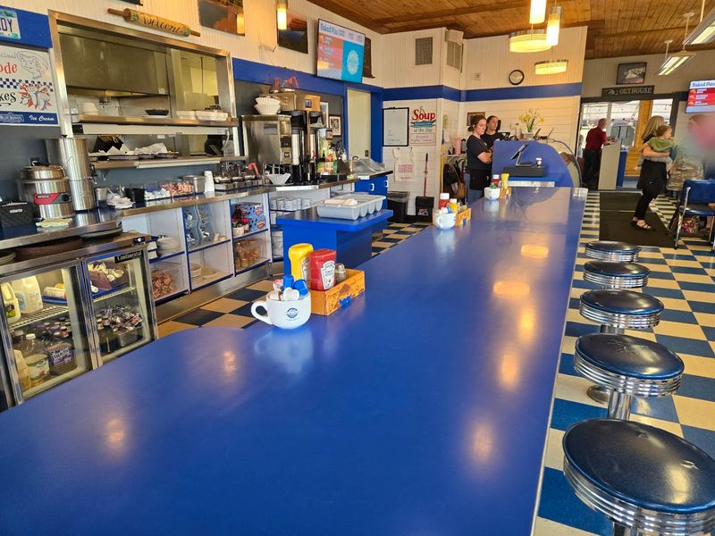 A Road Trip Stop That Earns Its Place On The Map