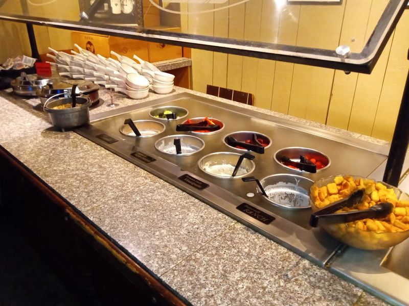 Unlimited Soup And Salad