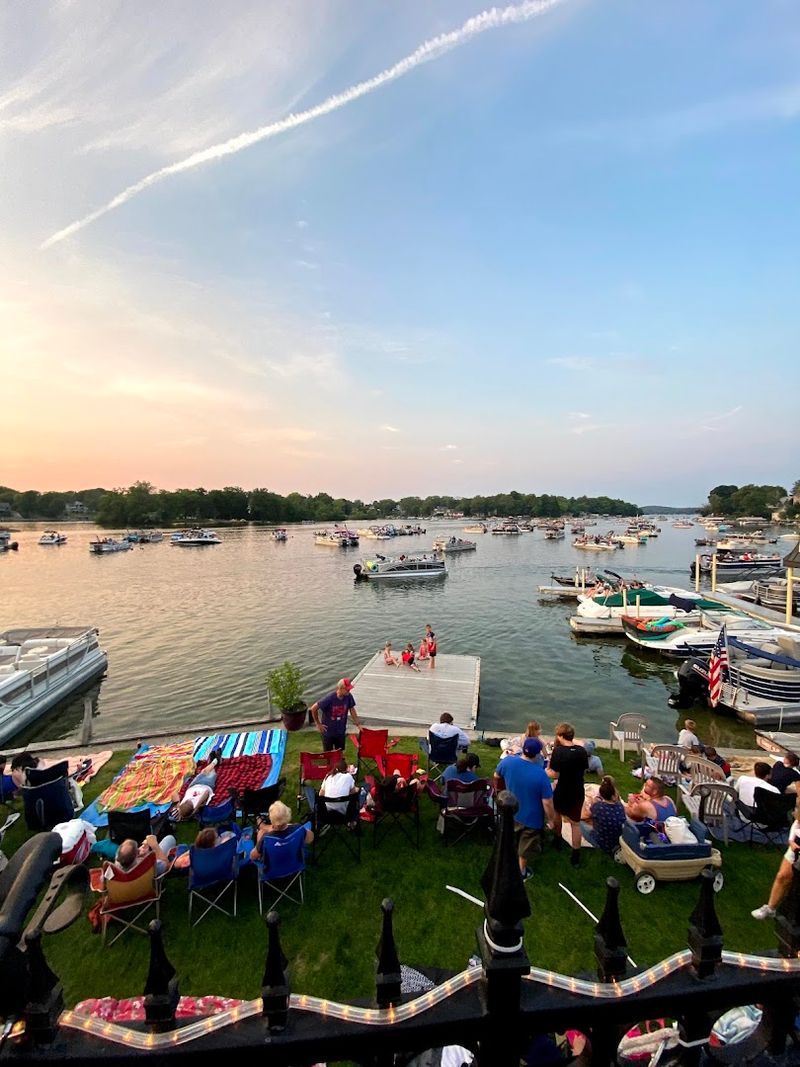 Lake Views Make The Setting Feel Built For Summer Evenings