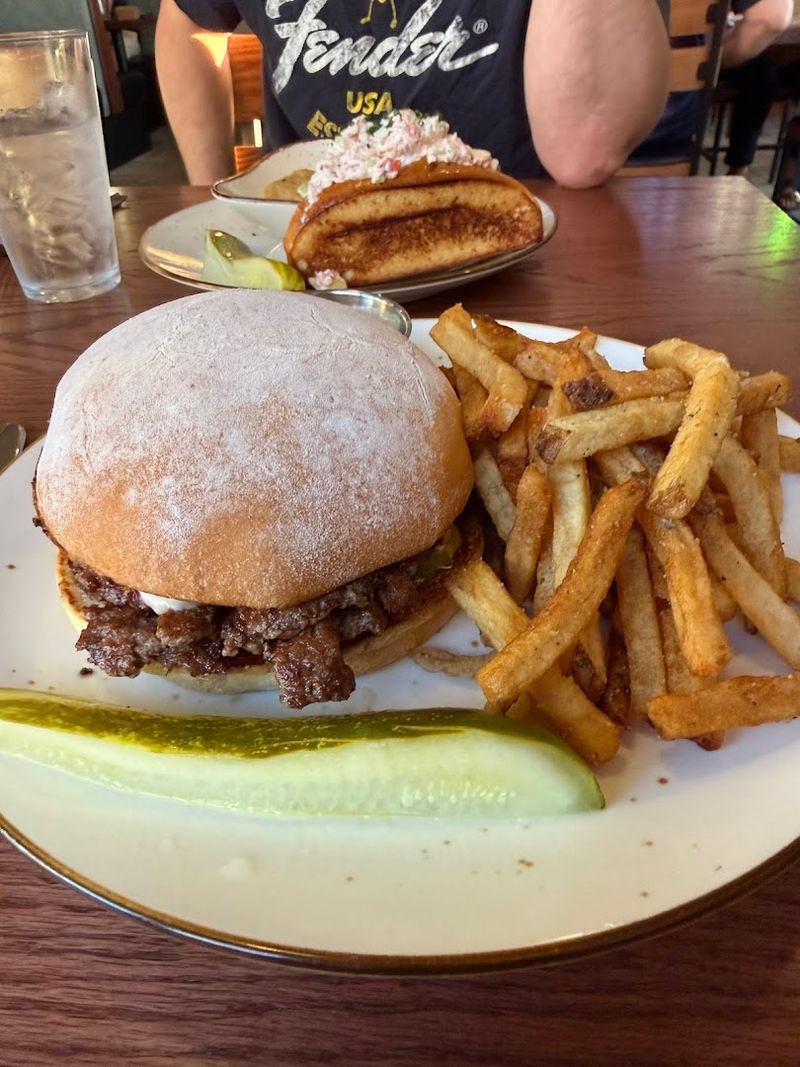 Union Corners Tavern
