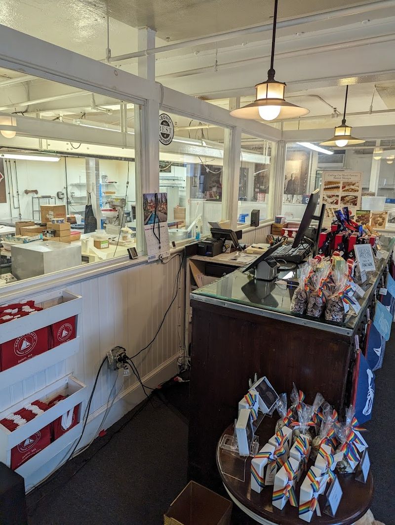 Harbor Sweets Chocolate Factory, Salem