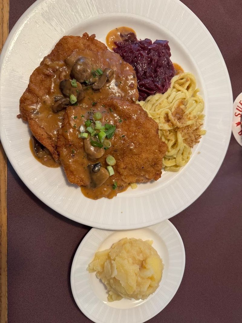 Pairing Dishes With Complementary Sides