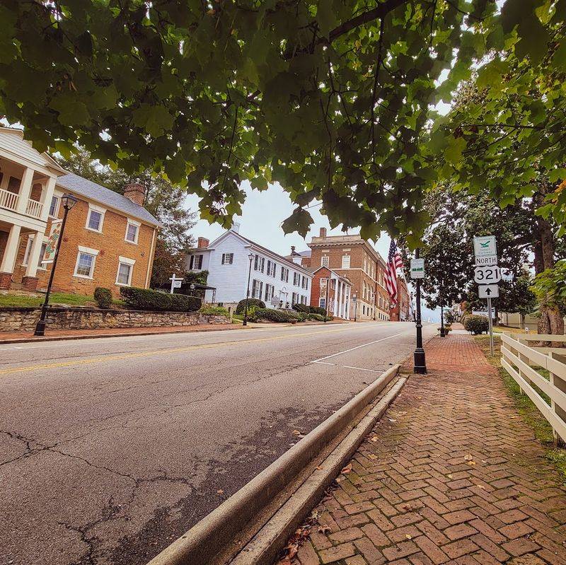 A Downtown That Rewards A Slow Walk