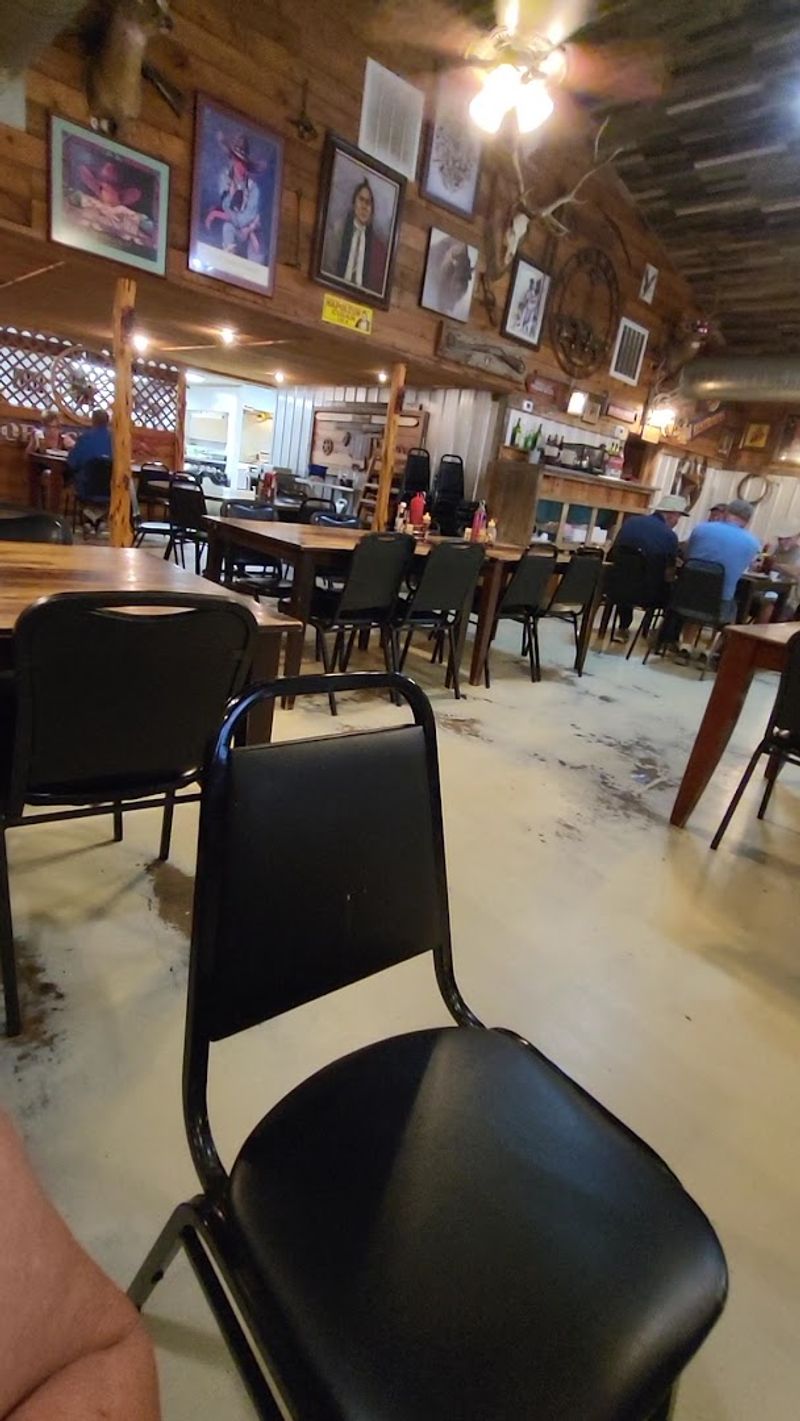 Service That Feels Like Southern Hospitality At Its Best
