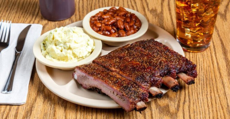 The Best BBQ In Arkansas Is Served Inside This No-Frills Shack With Big Flavor