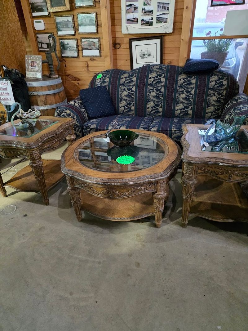 Fantastic Finds Flea Market