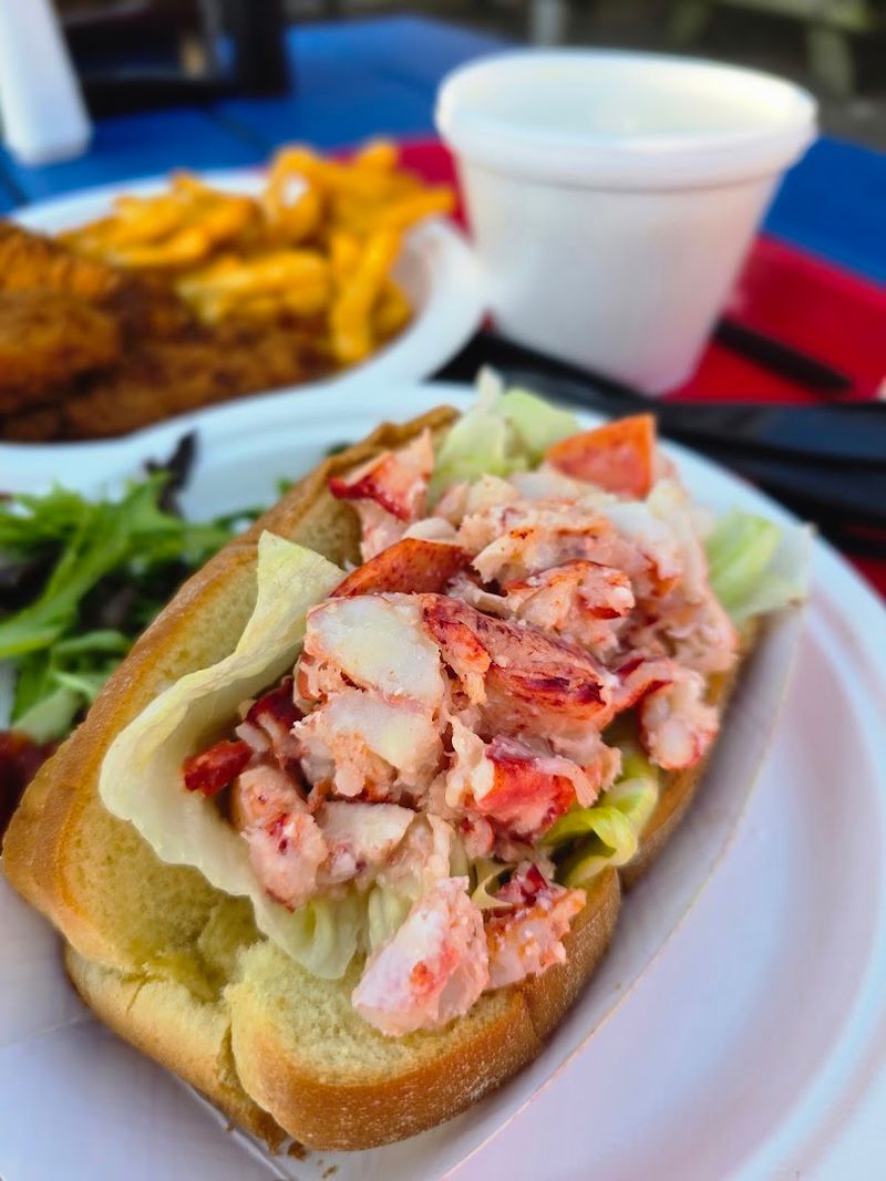 A Lobster Roll Worth Saving Room For