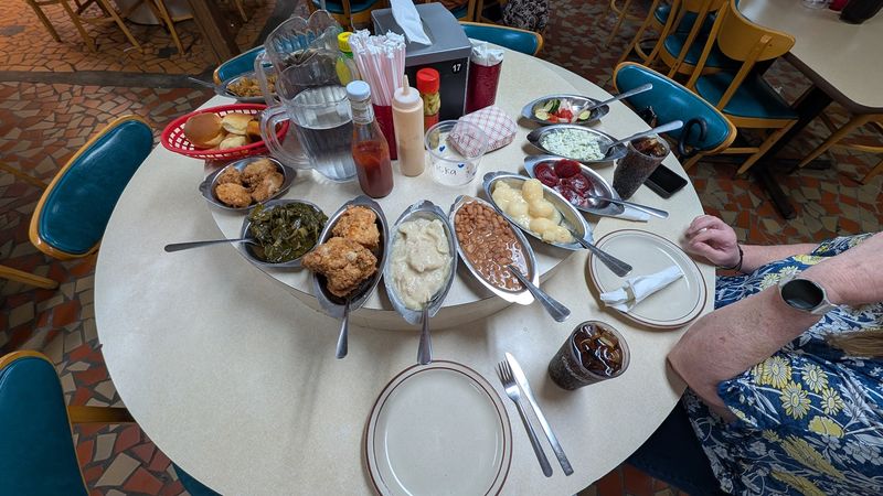 All-You-Can-Eat Southern Cooking Without The Buffet Line