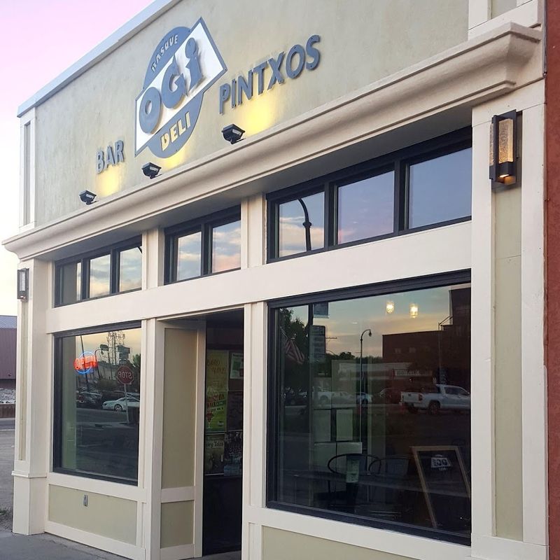 Ogi Deli Bar & Pintxos