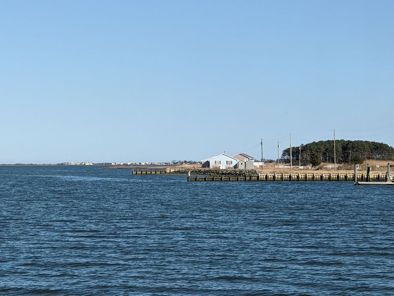 Paddling Out Onto Indian River Bay