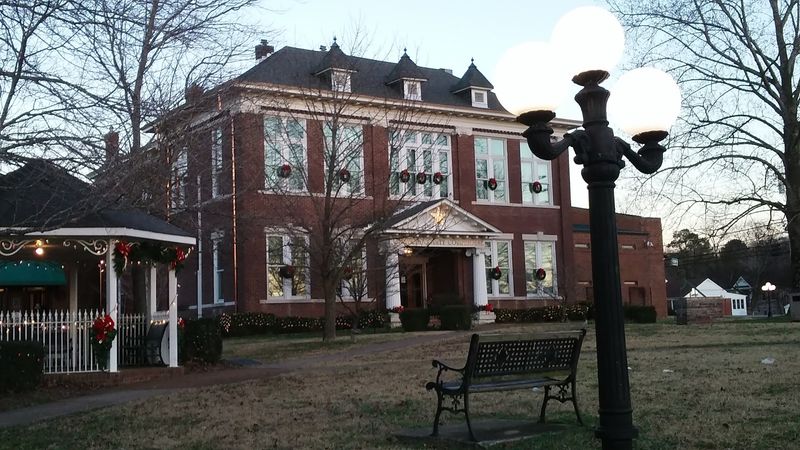 Ashland City Offers An Affordable Alternative To Nashville's Suburbs